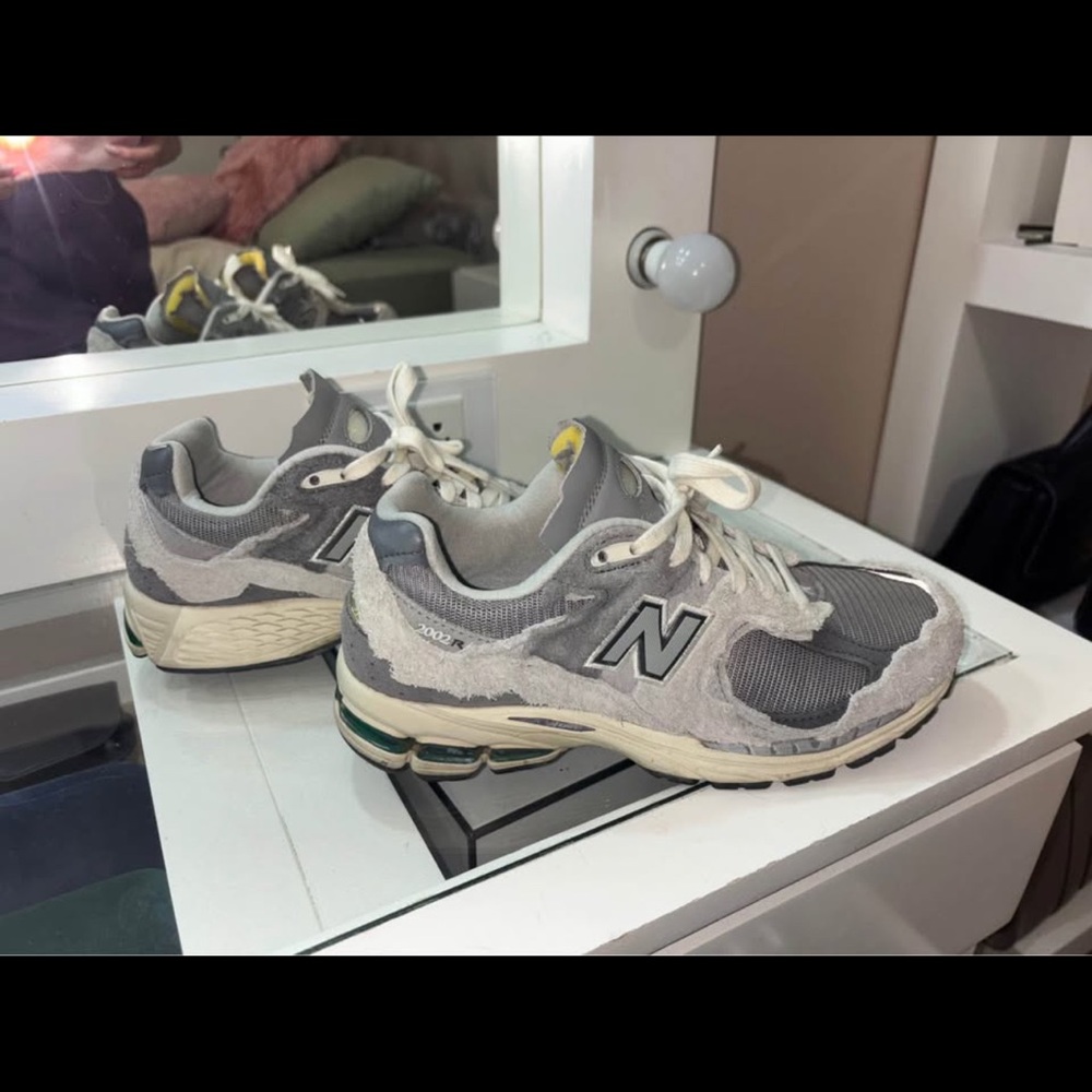 New Balance Gray and White Retro Running Sneakers